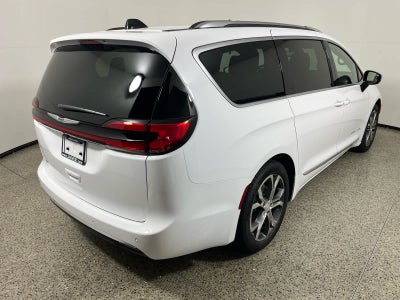 2026 Chrysler Pacifica PACIFICA PINNACLE