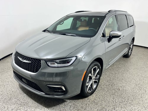 2023 Chrysler Pacifica Pinnacle