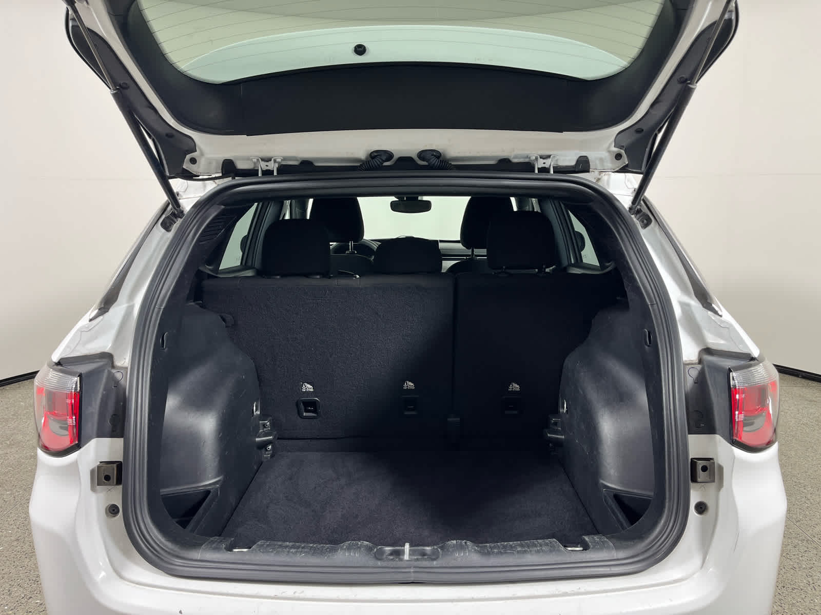 2023 Jeep Compass Sport