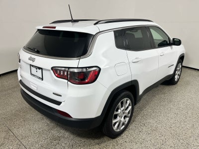 2022 Jeep Compass Latitude Lux