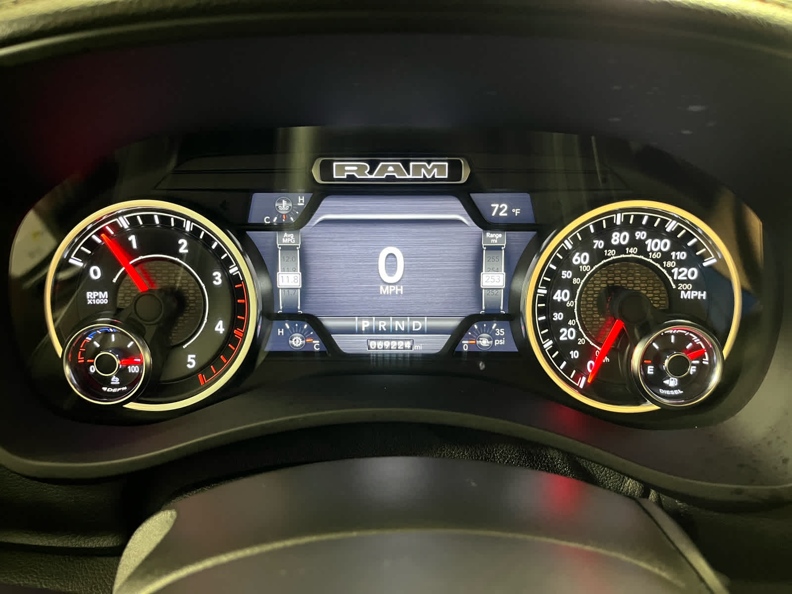 2023 RAM 3500 Laramie Crew Cab 4x4 6'4' Box