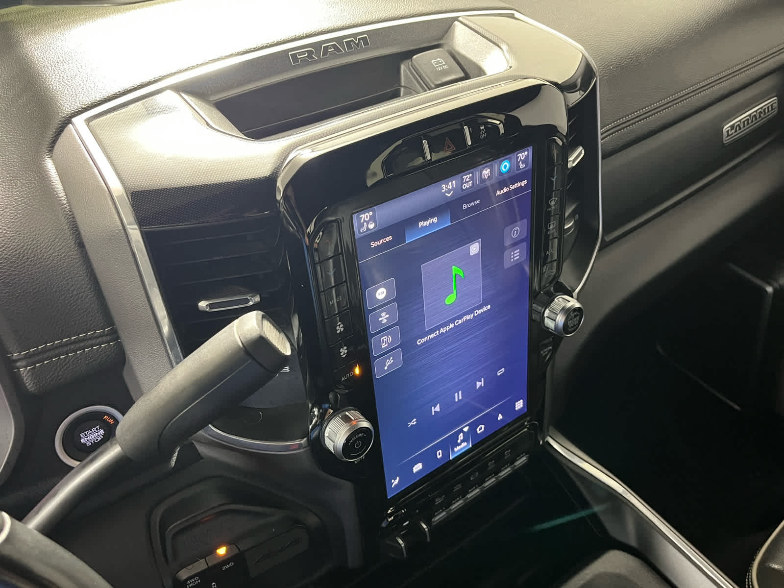 2023 RAM 3500 Laramie Crew Cab 4x4 6'4' Box