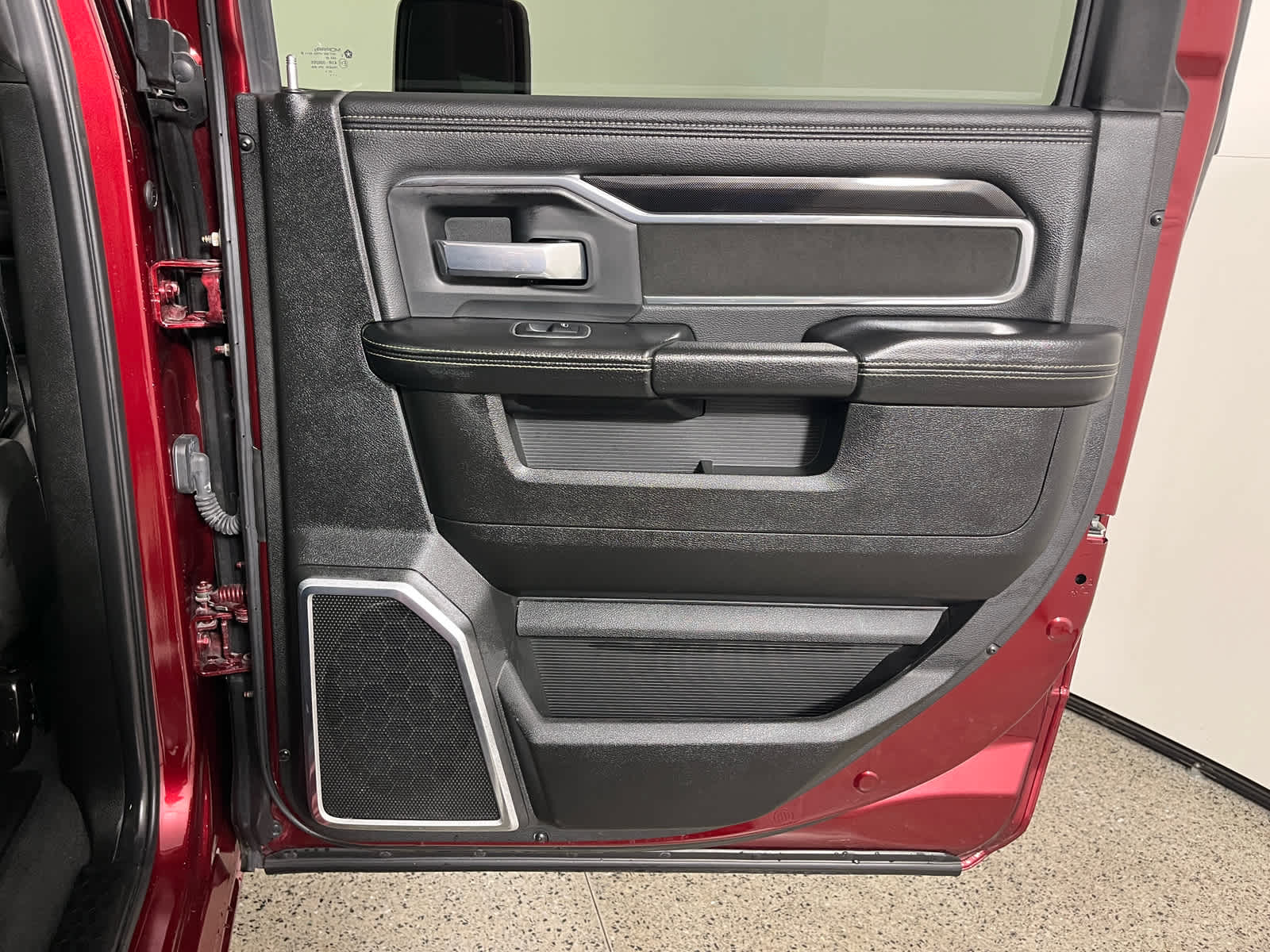 2023 RAM 3500 Laramie Crew Cab 4x4 6'4' Box