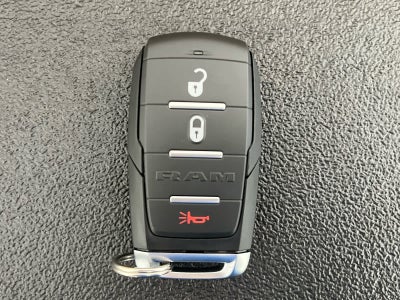 2025 RAM Ram 2500 RAM 2500 TRADESMAN CREW CAB 4X4 6'4' BOX