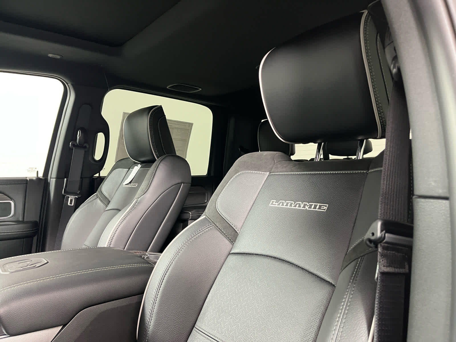 2026 RAM Ram 2500 RAM 2500 LARAMIE CREW CAB 4X4 6'4' BOX