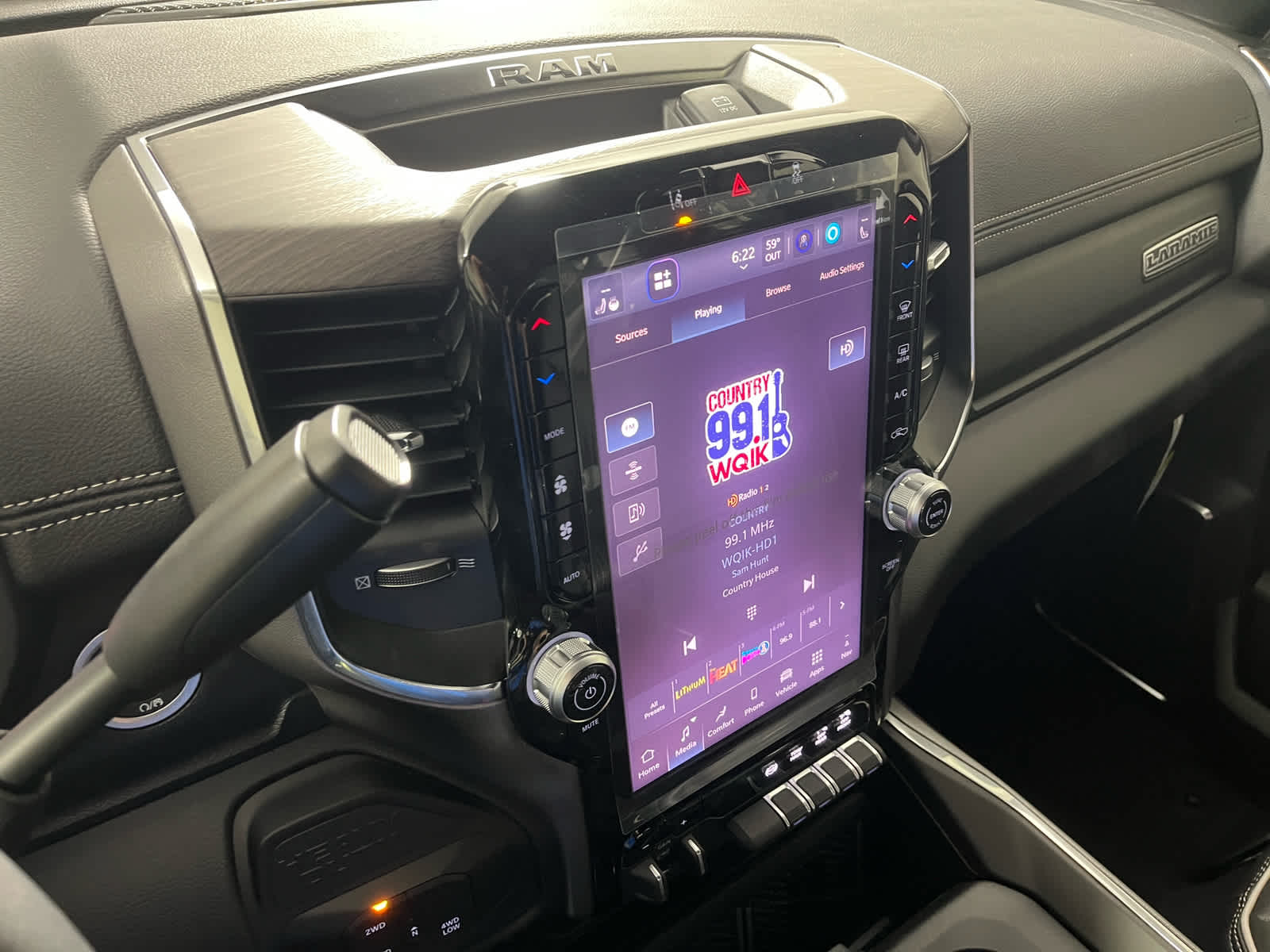 2026 RAM Ram 2500 RAM 2500 LARAMIE MEGA CAB 4X4 6'4' BOX