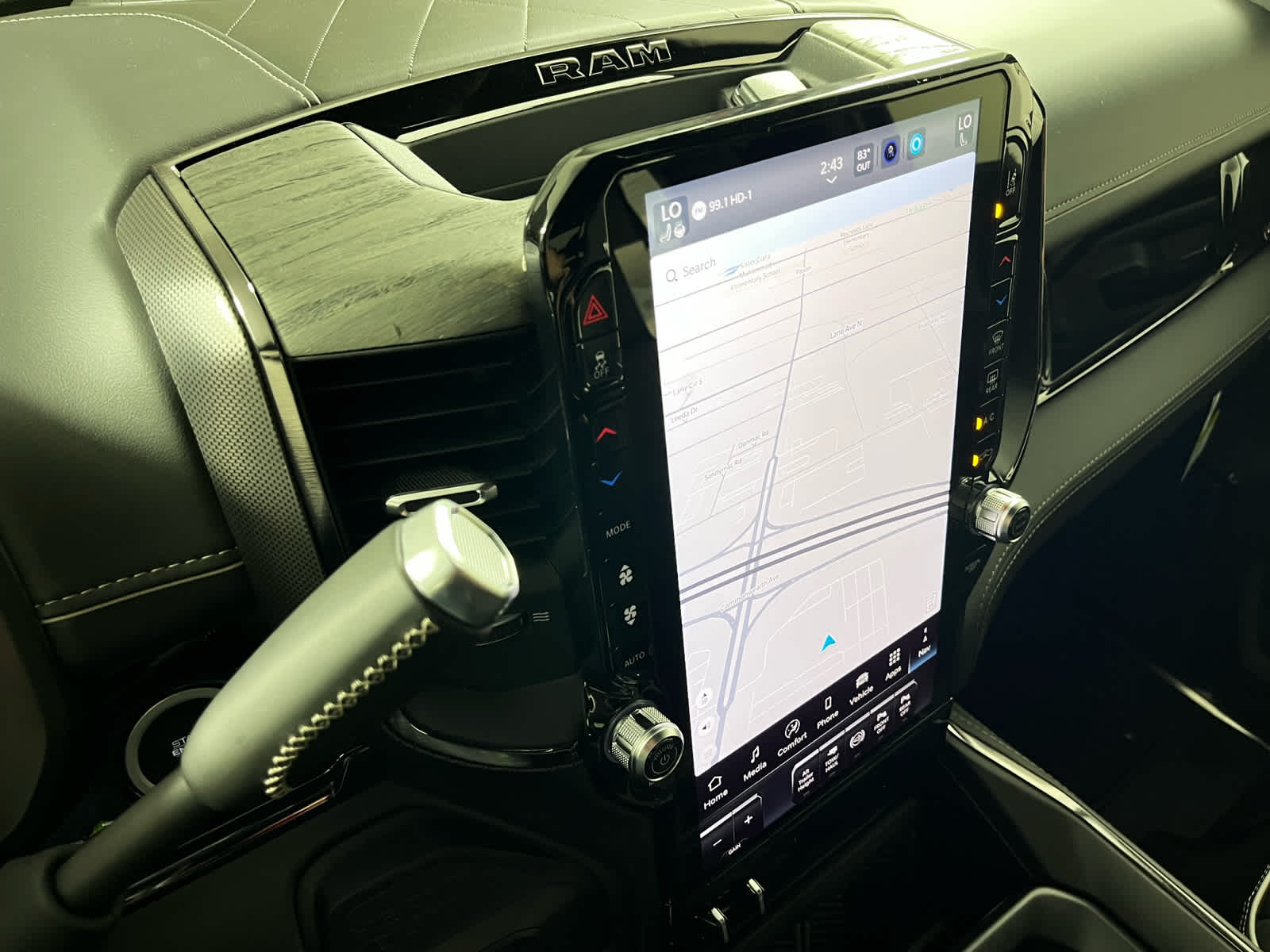 2025 RAM Ram 2500 RAM 2500 LIMITED CREW CAB 4X4 6'4' BOX