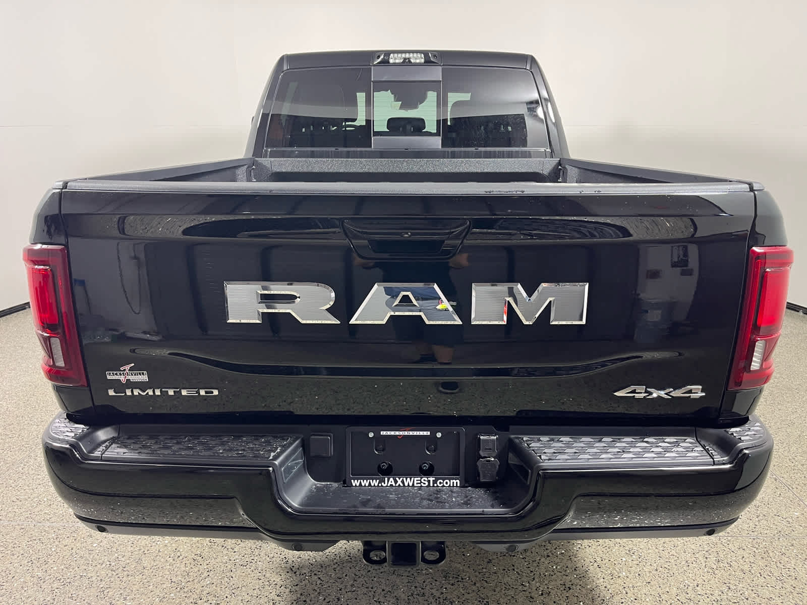 2025 RAM Ram 2500 RAM 2500 LIMITED CREW CAB 4X4 6'4' BOX
