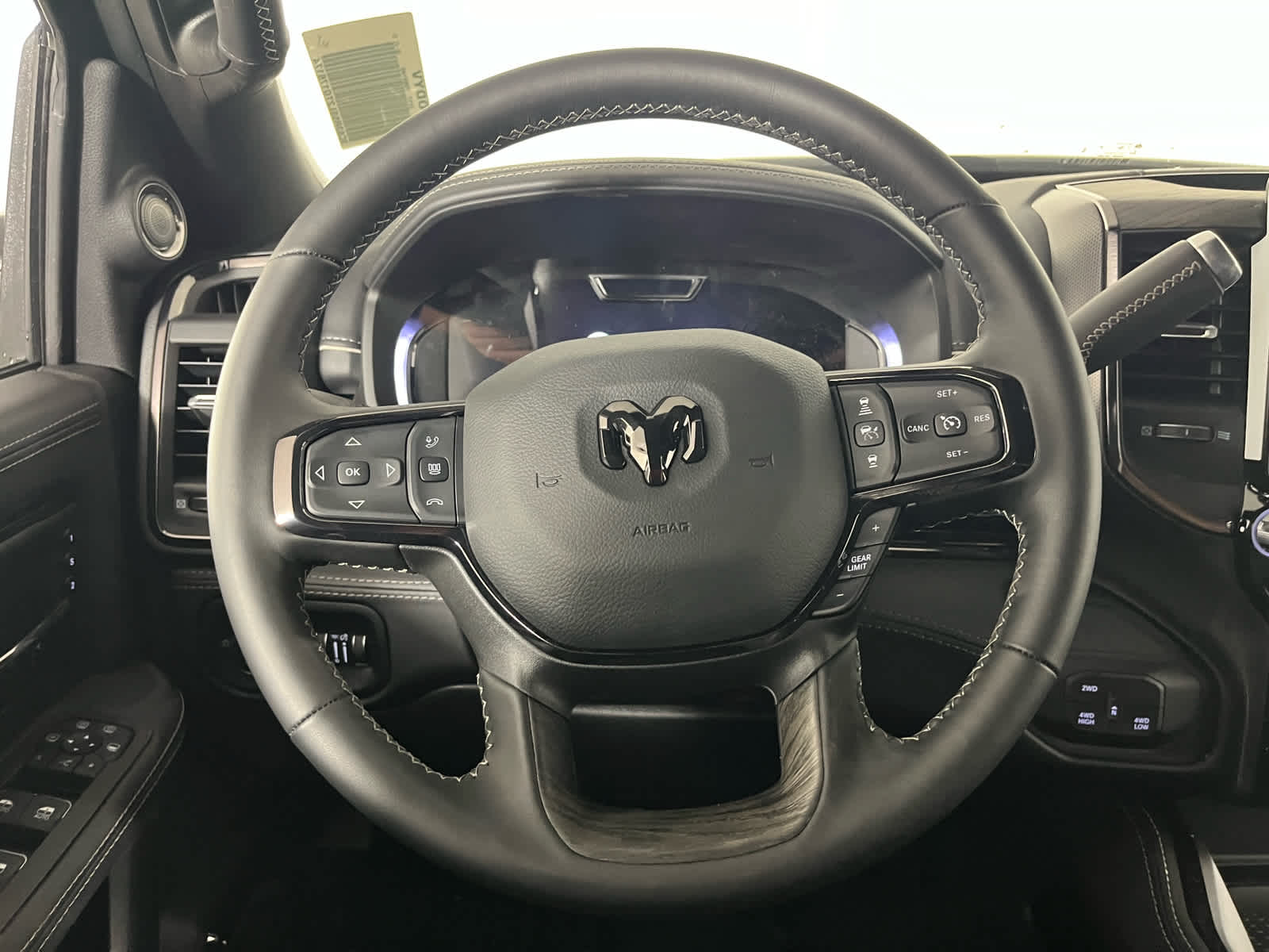 2026 RAM Ram 2500 RAM 2500 LIMITED CREW CAB 4X4 6'4' BOX