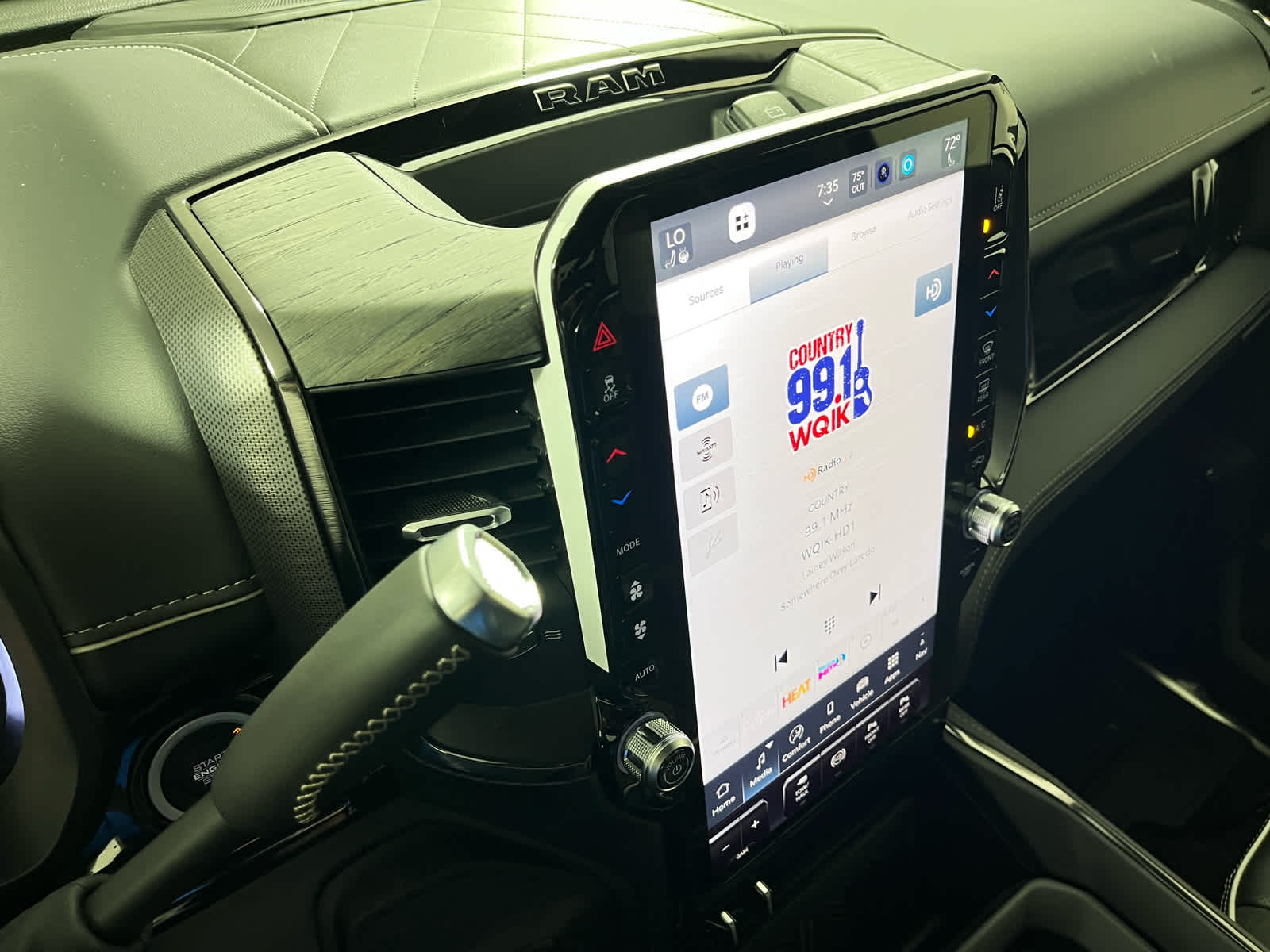 2026 RAM Ram 2500 RAM 2500 LIMITED CREW CAB 4X4 6'4' BOX