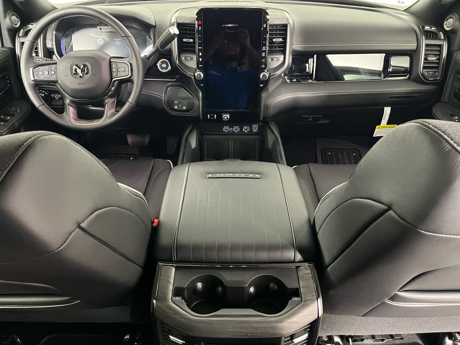 2025 RAM Ram 2500 RAM 2500 LIMITED CREW CAB 4X4 6'4' BOX