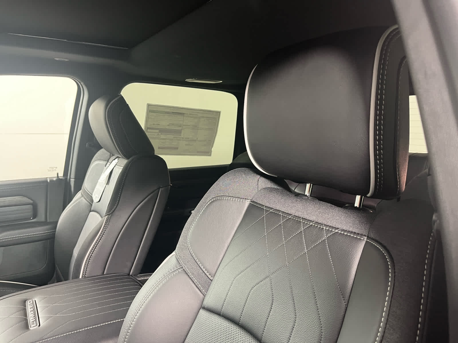 2025 RAM Ram 2500 RAM 2500 LIMITED CREW CAB 4X4 6'4' BOX