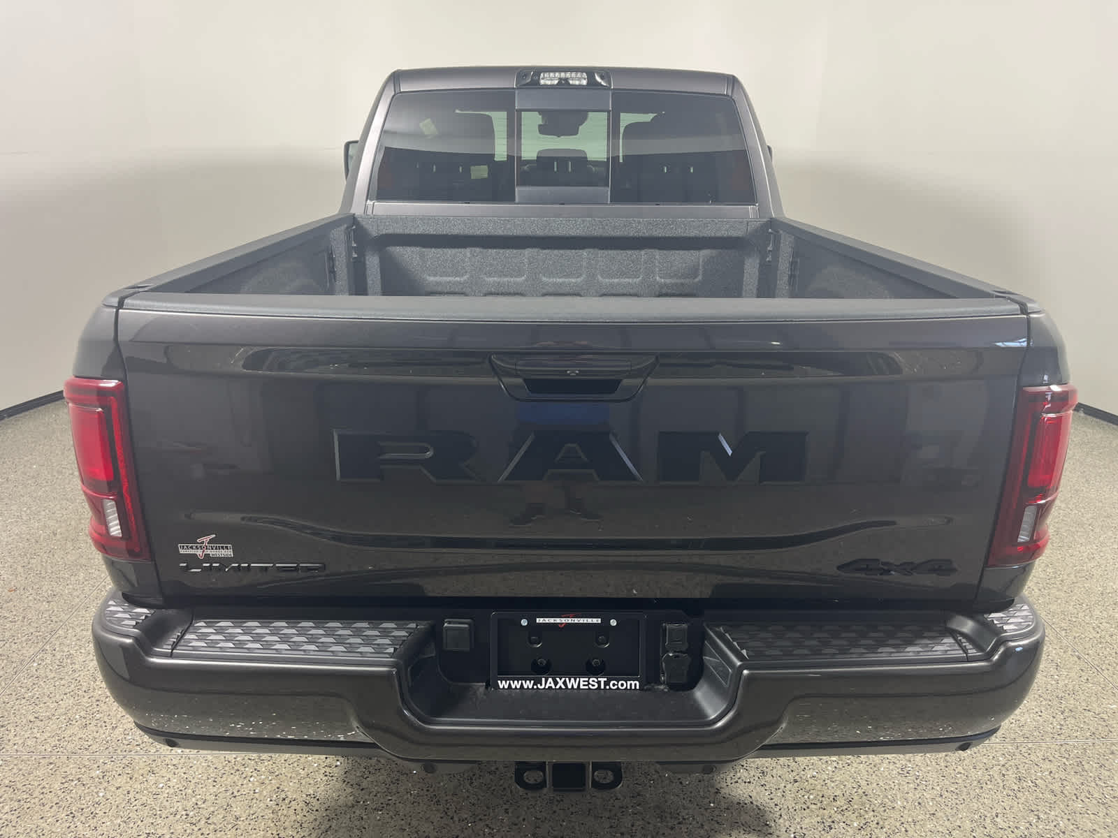 2025 RAM Ram 2500 RAM 2500 LIMITED CREW CAB 4X4 6'4' BOX