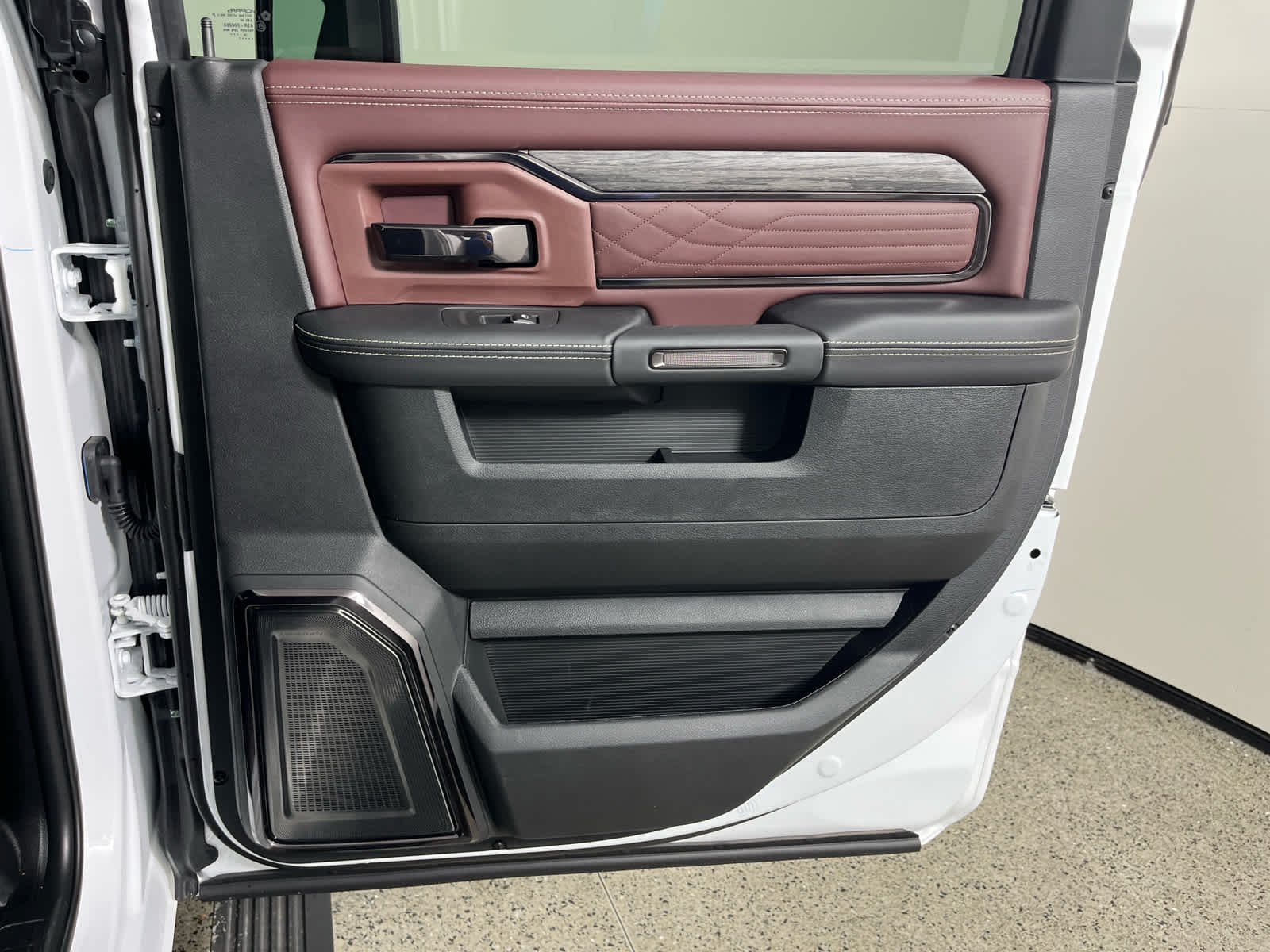 2027 RAM 2500 Limited