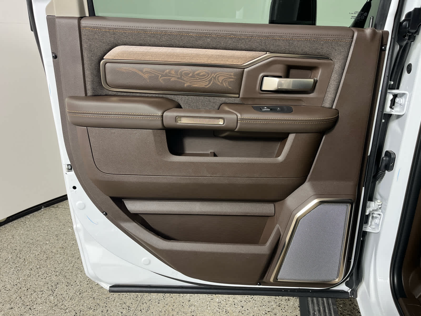 2026 RAM Ram 2500 RAM 2500 LIMITED LONGHORN CREW CAB 4X4 6'4' BOX