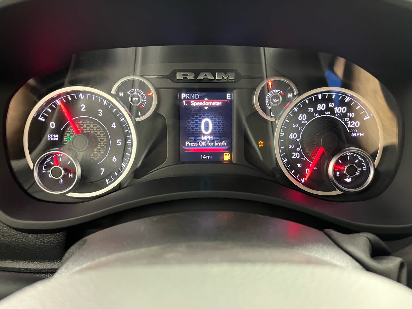 2026 RAM Ram 3500 RAM 3500 TRADESMAN CREW CAB 4X4 8' BOX