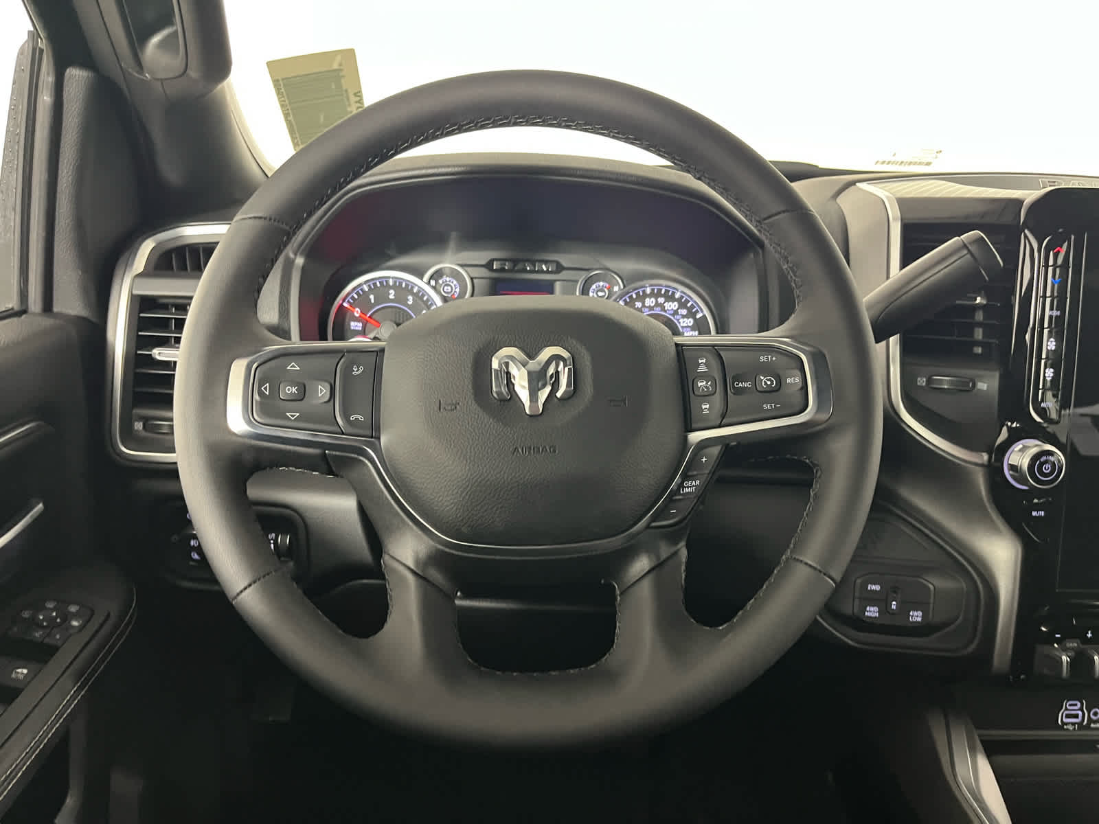 2026 RAM Ram 3500 RAM 3500 BIG HORN CREW CAB 4X4 8' BOX