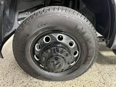 2024 RAM 3500 Laramie Crew Cab 4x4 8' Box