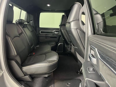 2024 RAM 3500 Laramie Crew Cab 4x4 8' Box