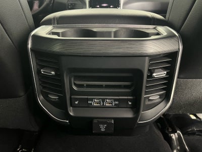 2024 RAM 3500 Laramie Crew Cab 4x4 8' Box