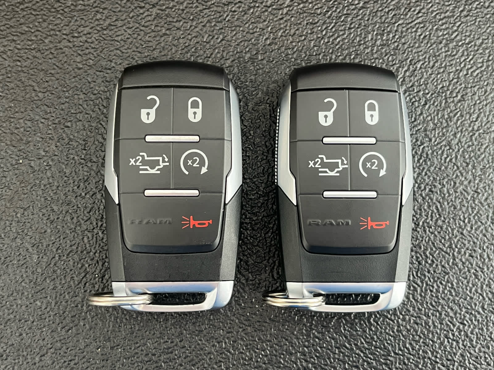 2024 RAM 3500 Laramie Crew Cab 4x4 8' Box