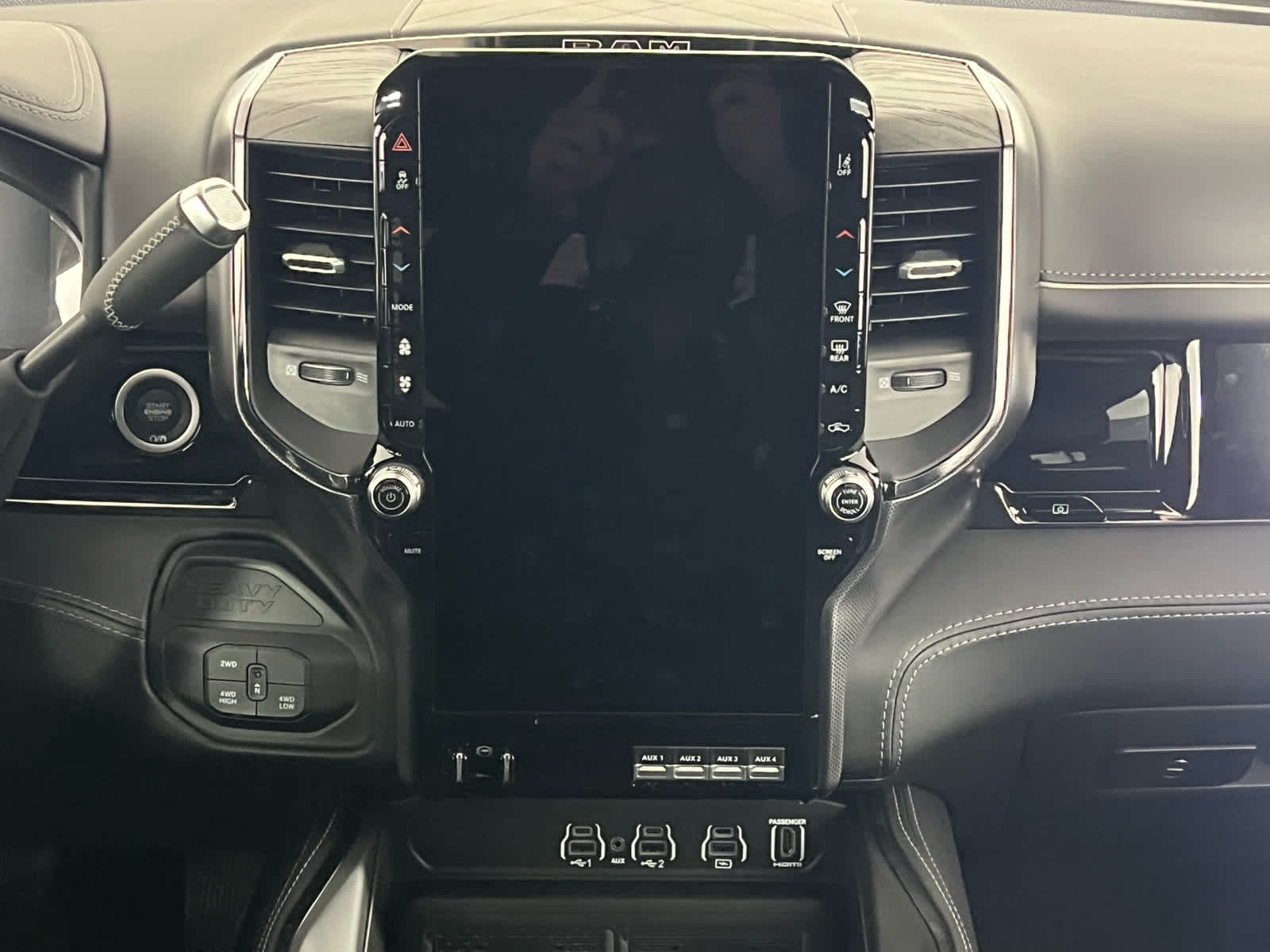 2026 RAM Ram 3500 RAM 3500 LIMITED CREW CAB 4X4 8' BOX