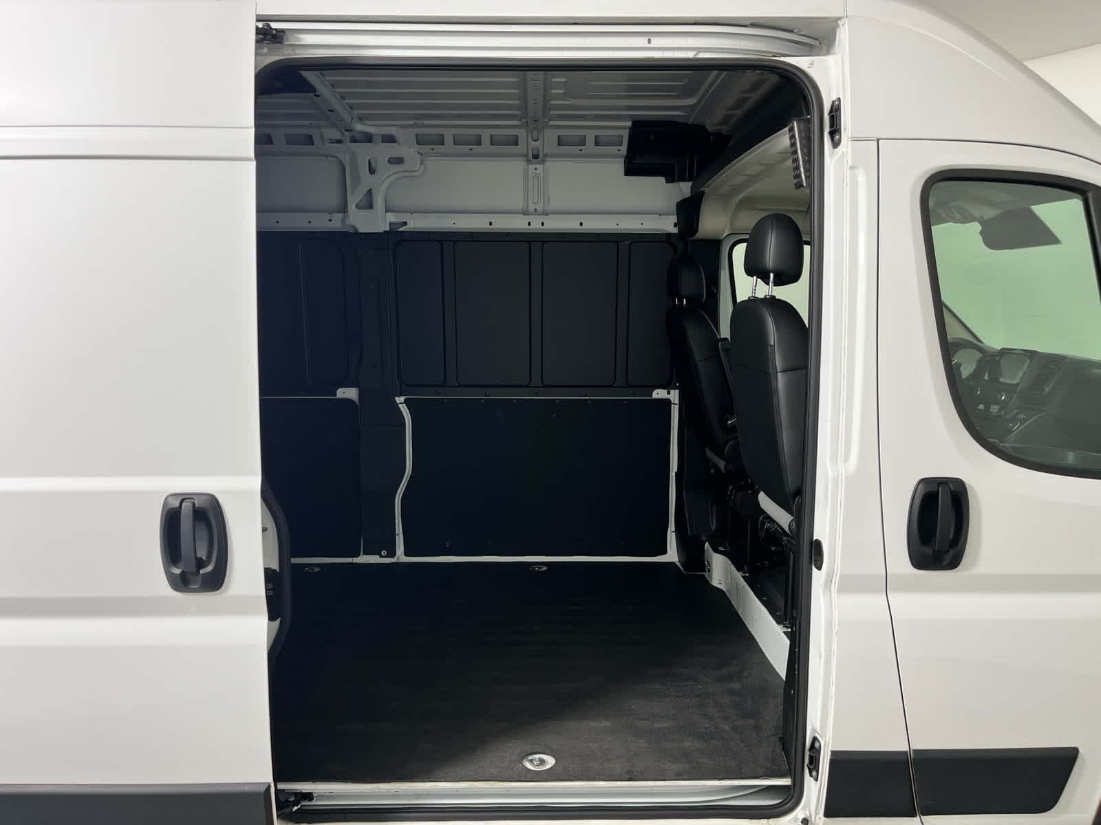 2025 RAM ProMaster Tradesman