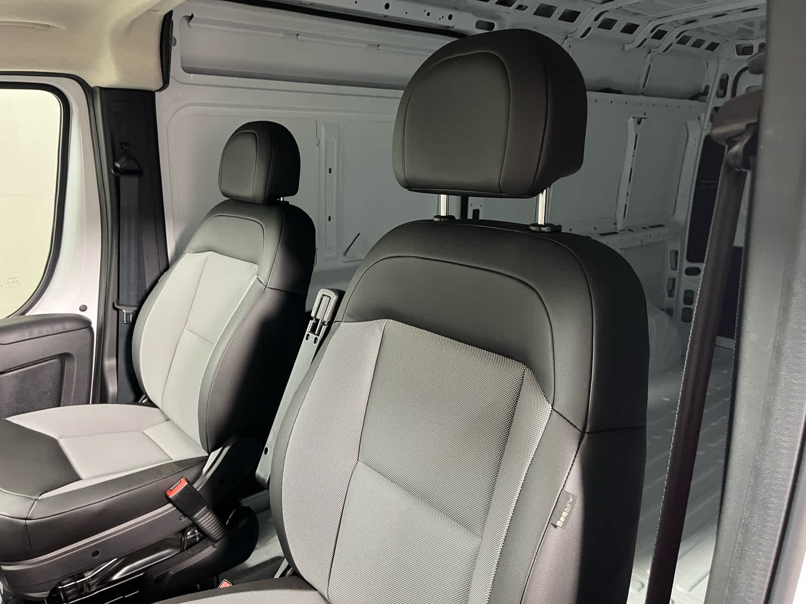2026 RAM ProMaster Tradesman