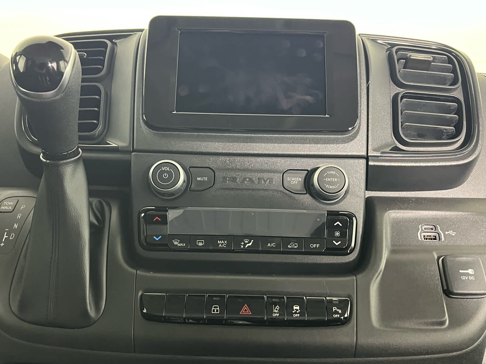 2026 RAM Ram ProMaster RAM PROMASTER 1500 TRADESMAN CARGO VAN LOW ROOF 118' WB