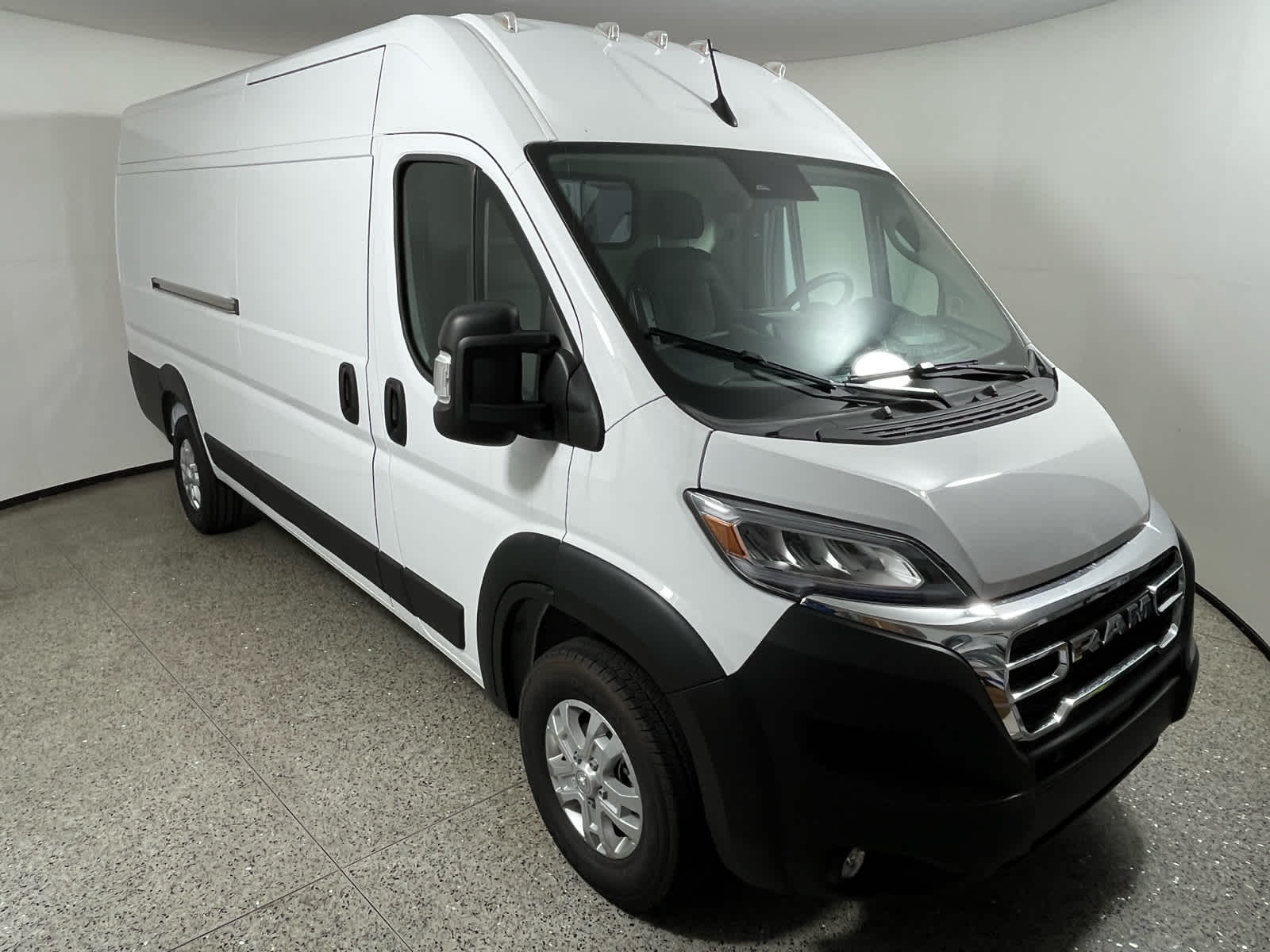 2026 RAM ProMaster Cargo Van SLT