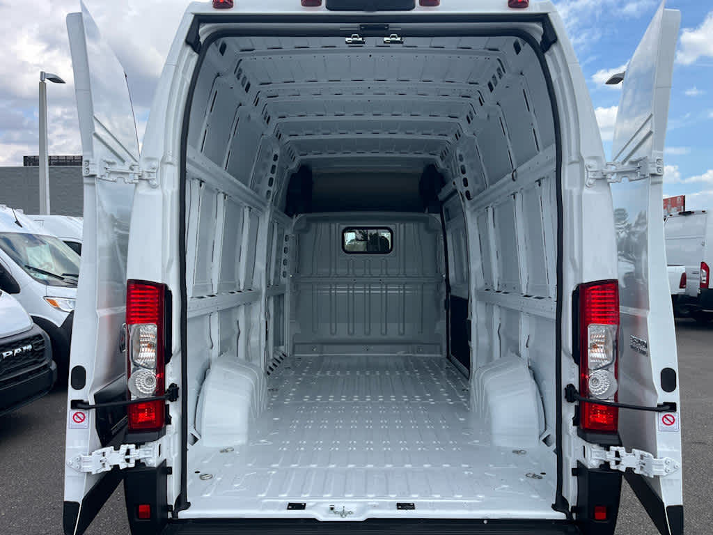 2026 RAM Ram ProMaster RAM PROMASTER 3500 TRADESMAN CARGO VAN SUPER HIGH ROOF 159' WB EXT
