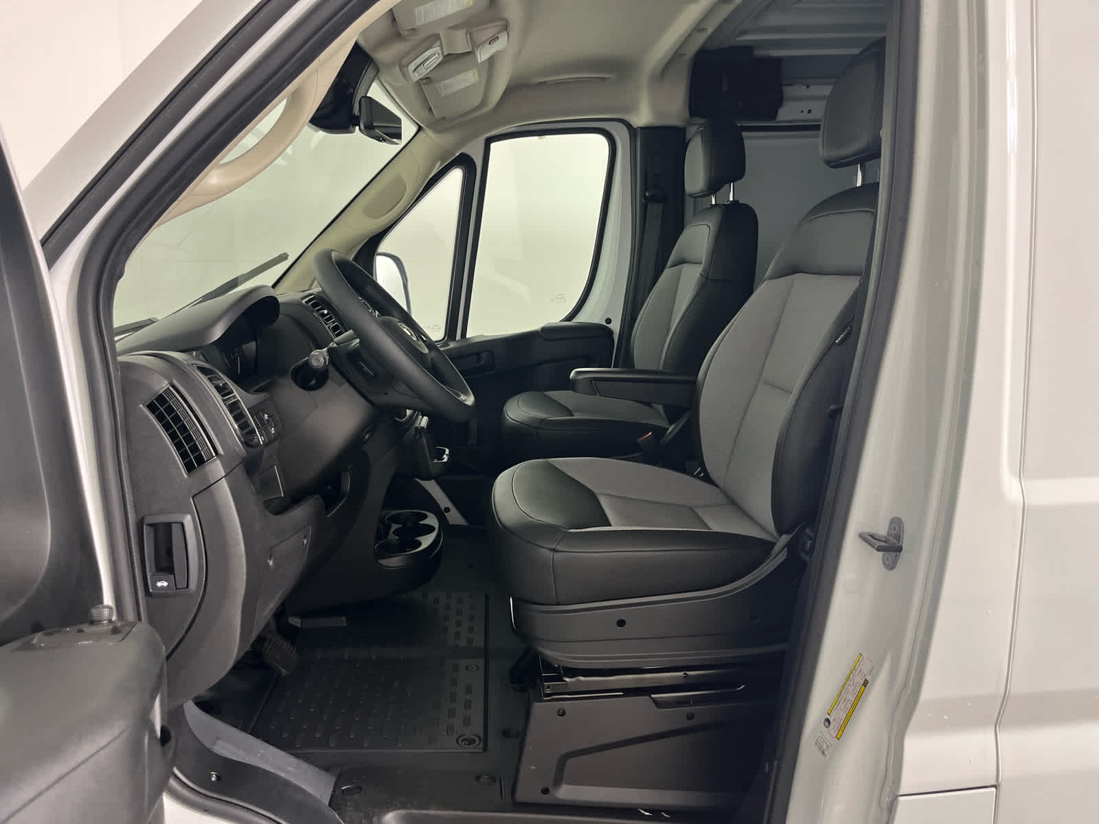 2026 RAM Ram ProMaster RAM PROMASTER 3500 TRADESMAN CARGO VAN LOW ROOF 136' WB