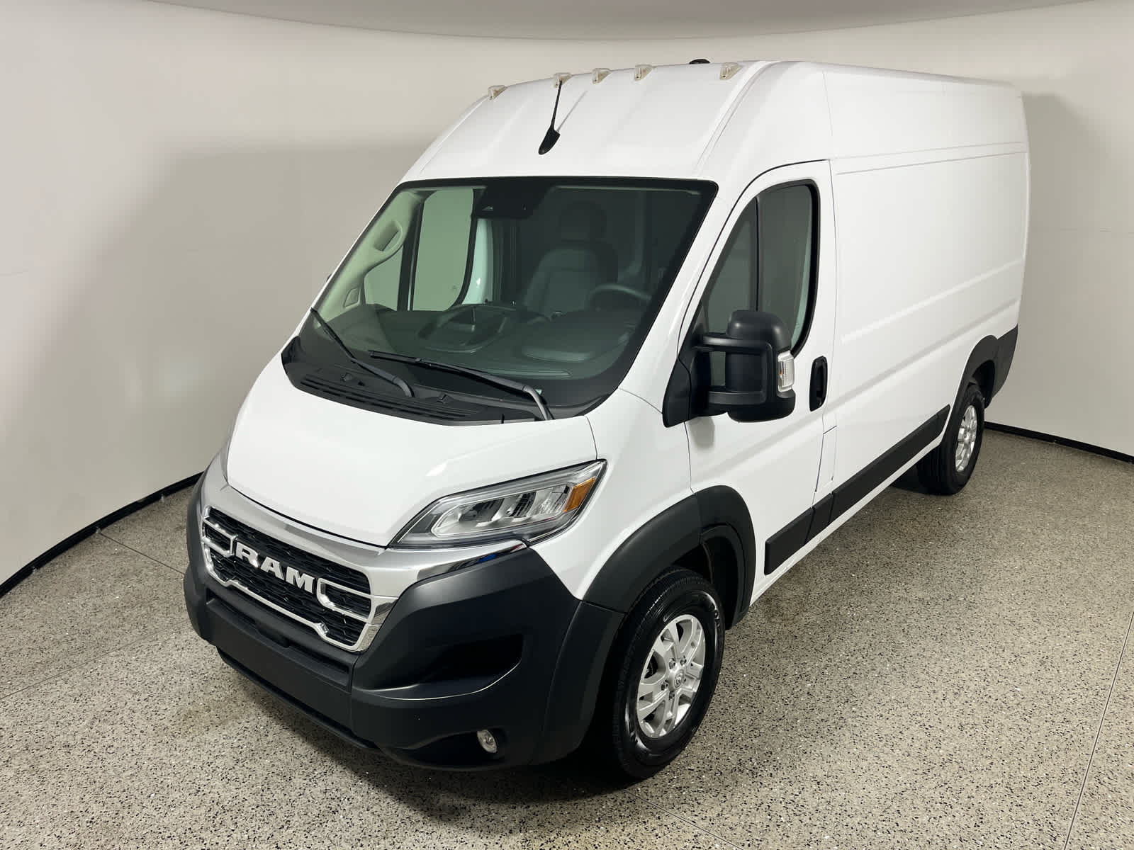 2025 RAM ProMaster Cargo Van SLT