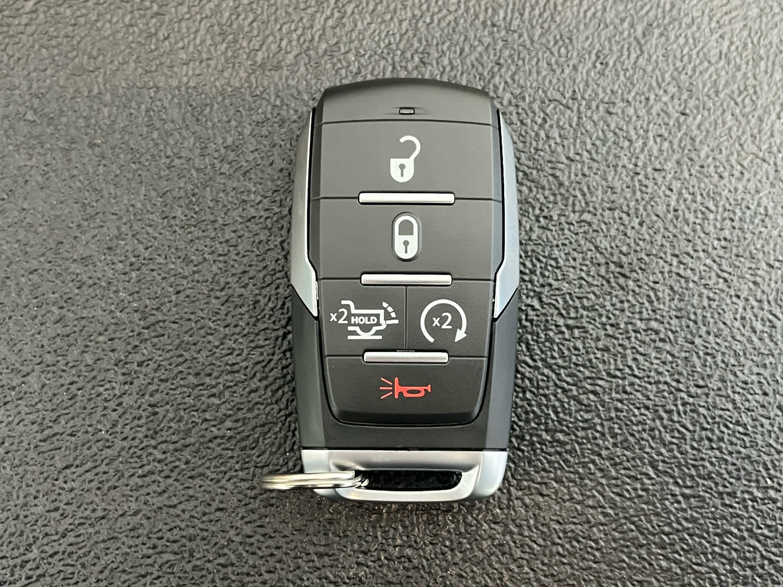 2025 RAM Ram 1500 RAM 1500 LONE STAR CREW CAB 4X2 5'7' BOX