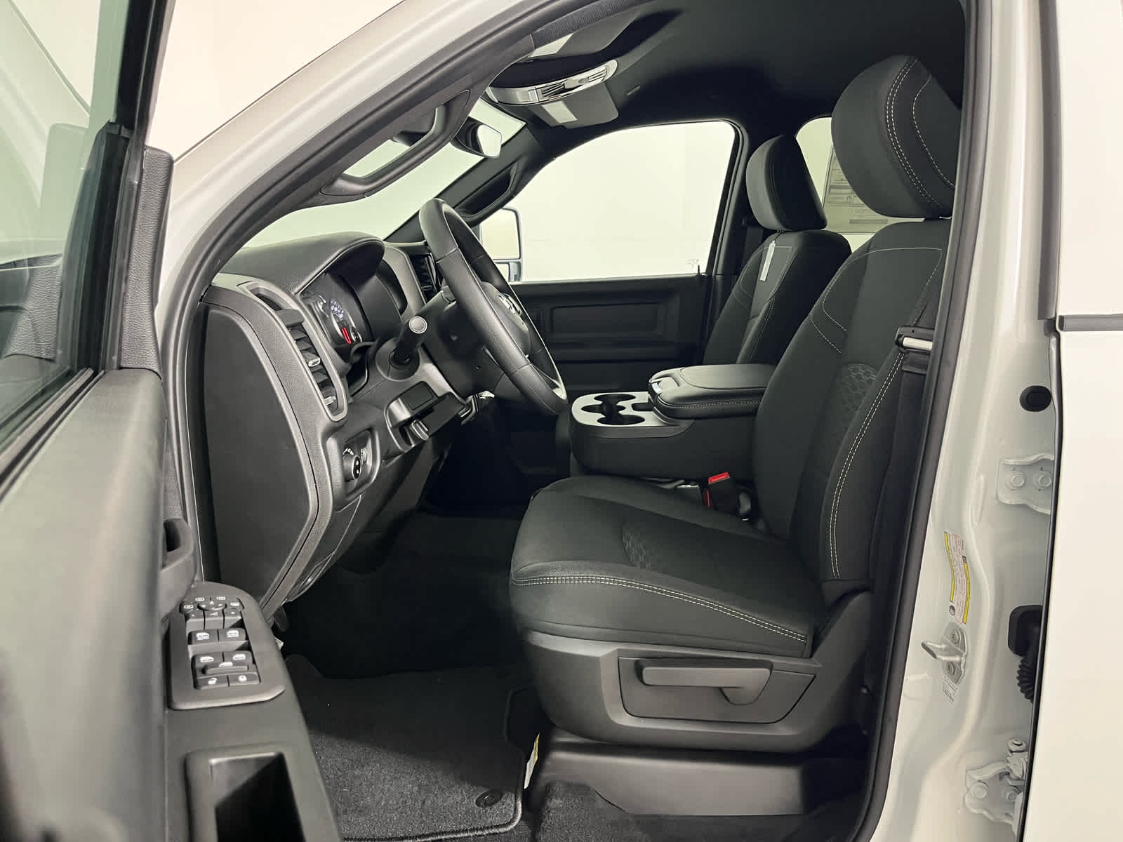 2026 RAM 2500 Black Express
