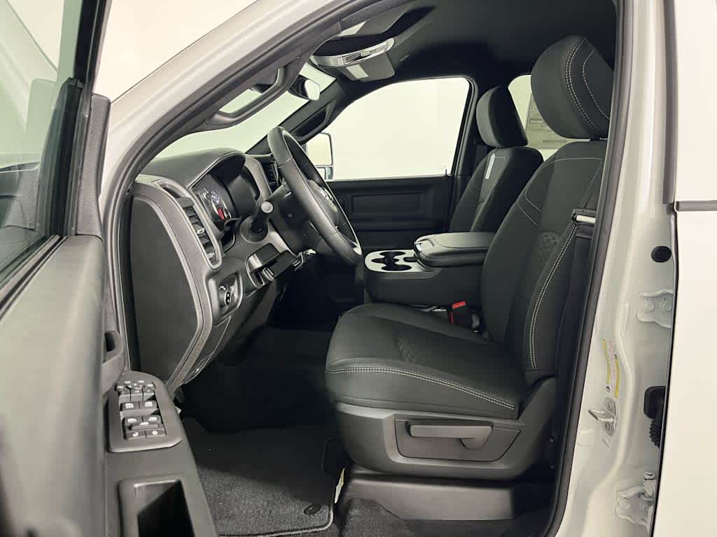2026 RAM 2500 Black Express
