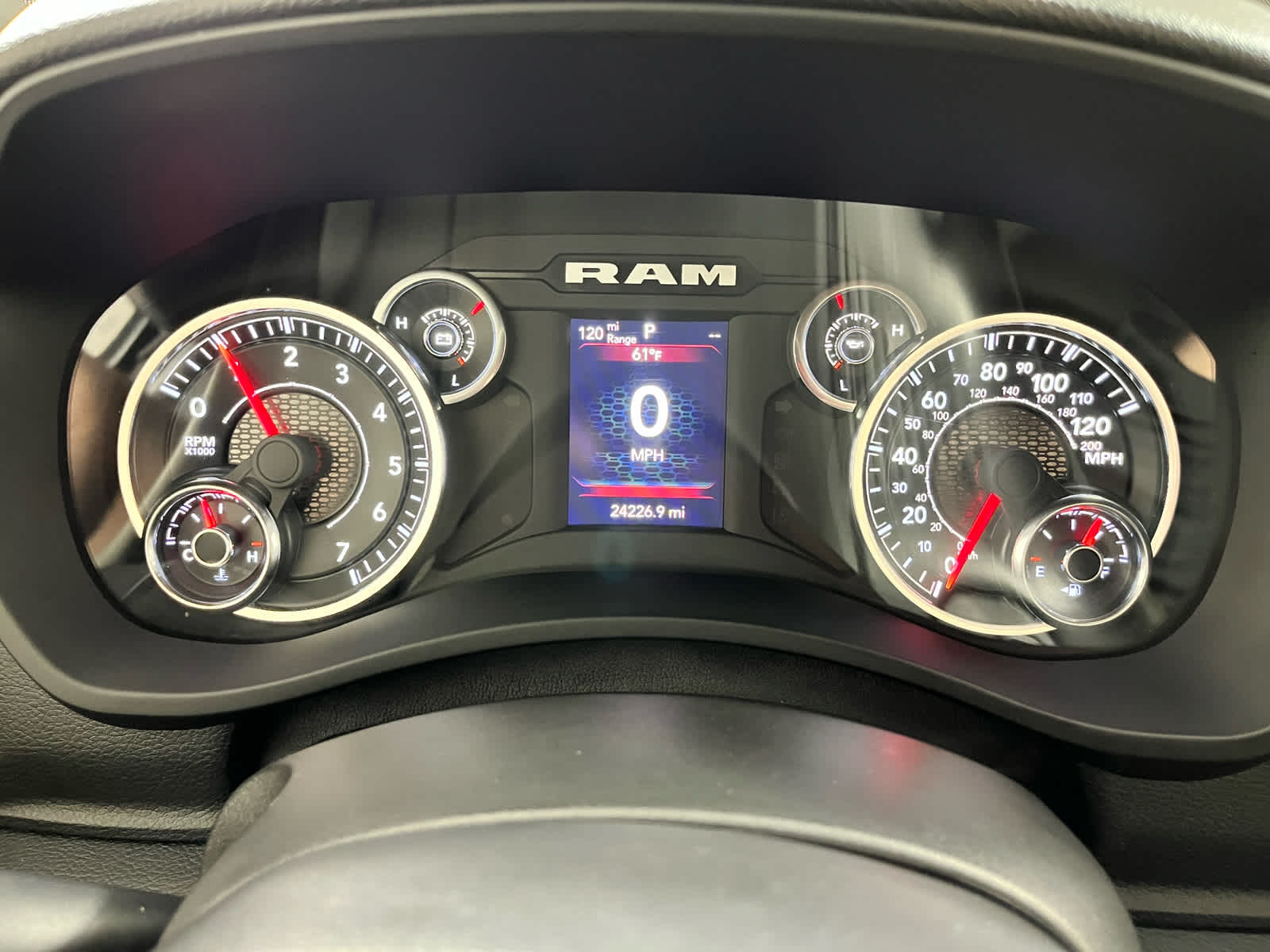 2024 RAM 2500 Big Horn Crew Cab 4x4 6'4' Box