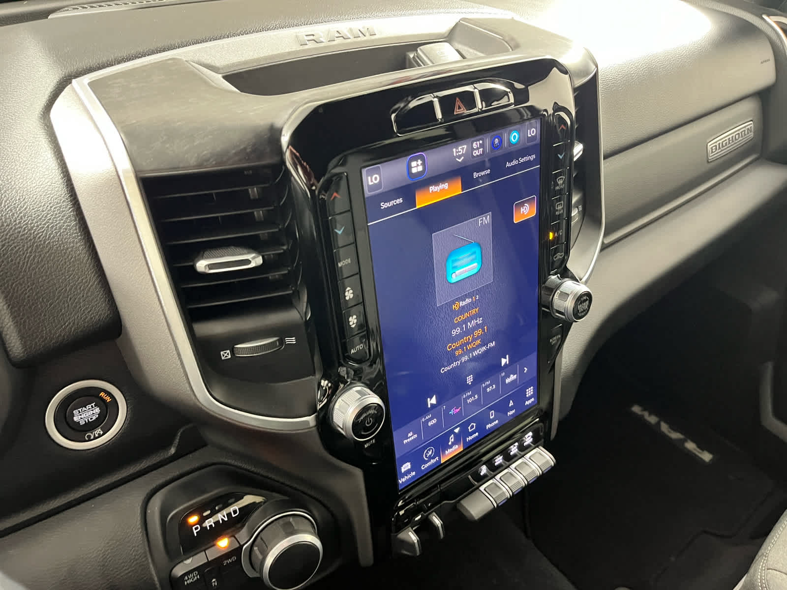 2024 RAM 2500 Big Horn Crew Cab 4x4 6'4' Box