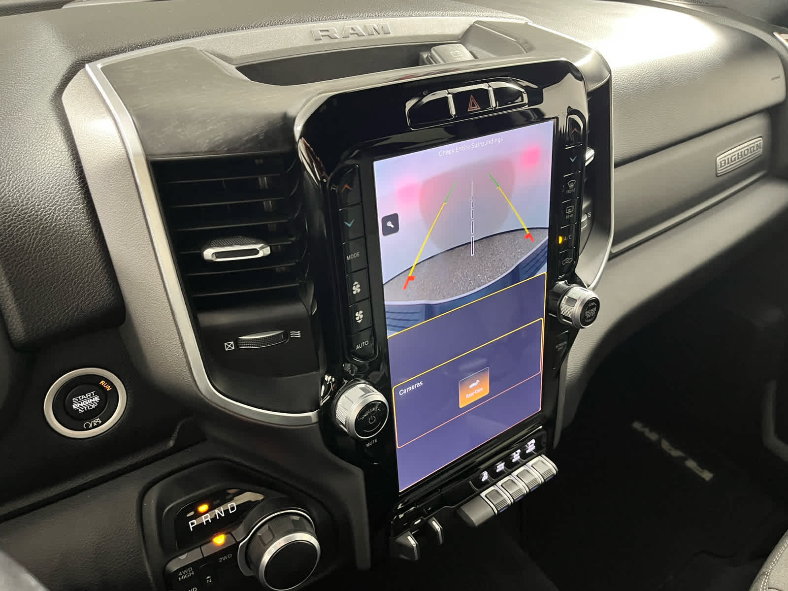 2024 RAM 2500 Big Horn Crew Cab 4x4 6'4' Box