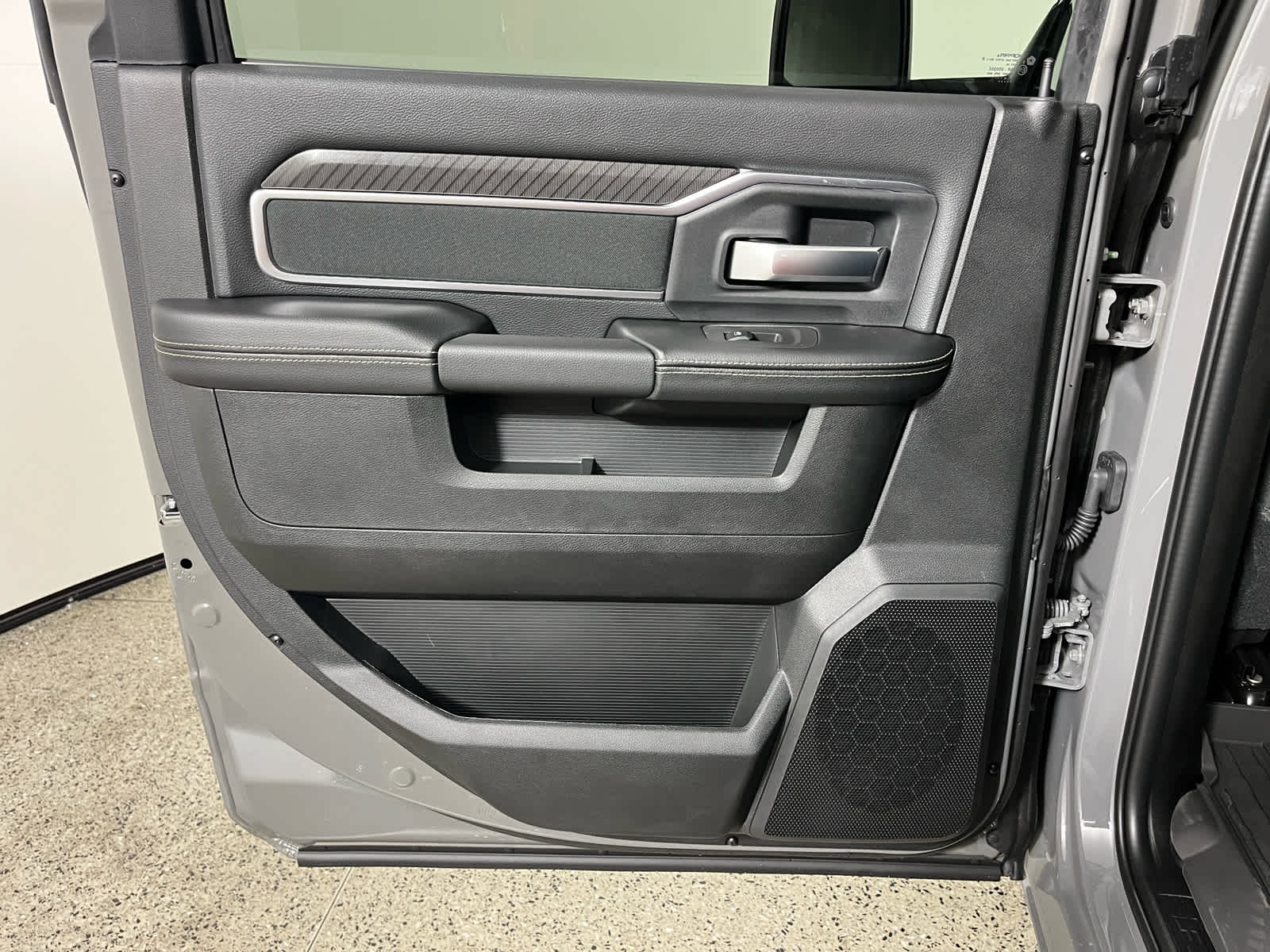 2027 RAM 2500 Big Horn