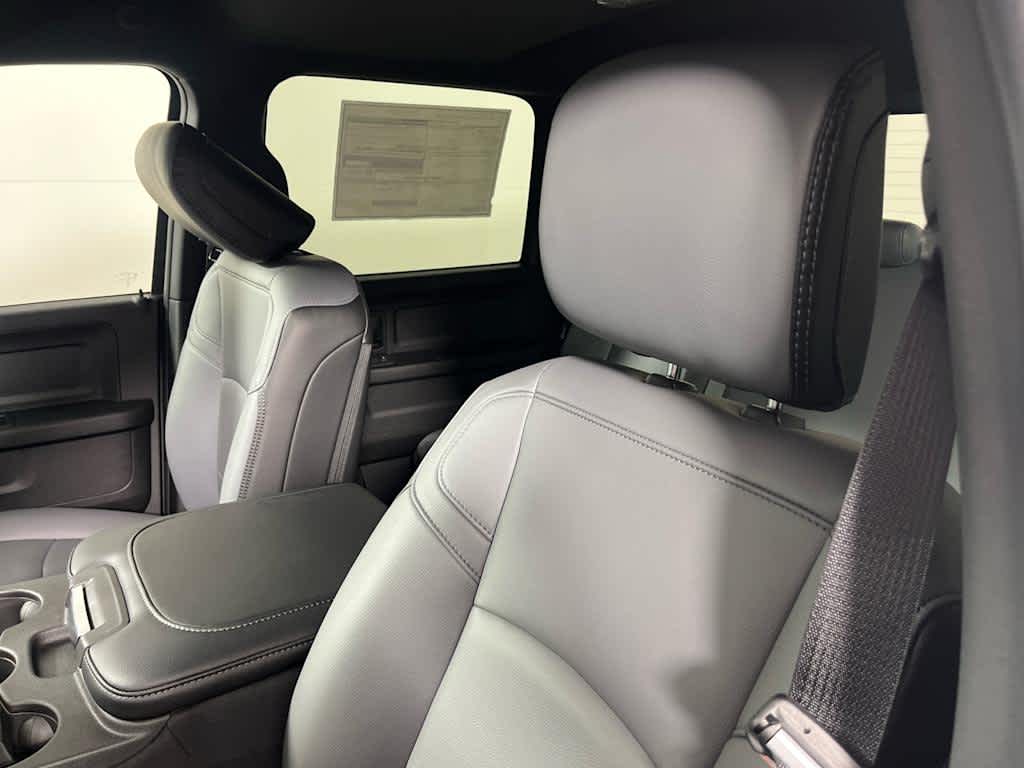 2026 RAM Ram 2500 RAM 2500 TRADESMAN CREW CAB 4X4 8' BOX