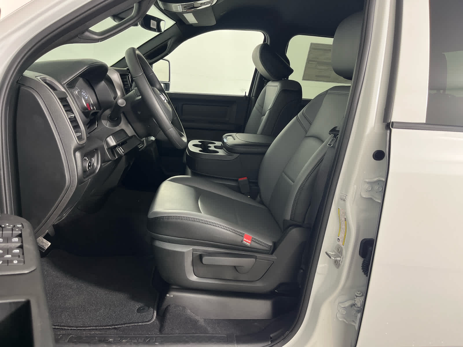 2026 RAM Ram 2500 RAM 2500 TRADESMAN CREW CAB 4X4 8' BOX