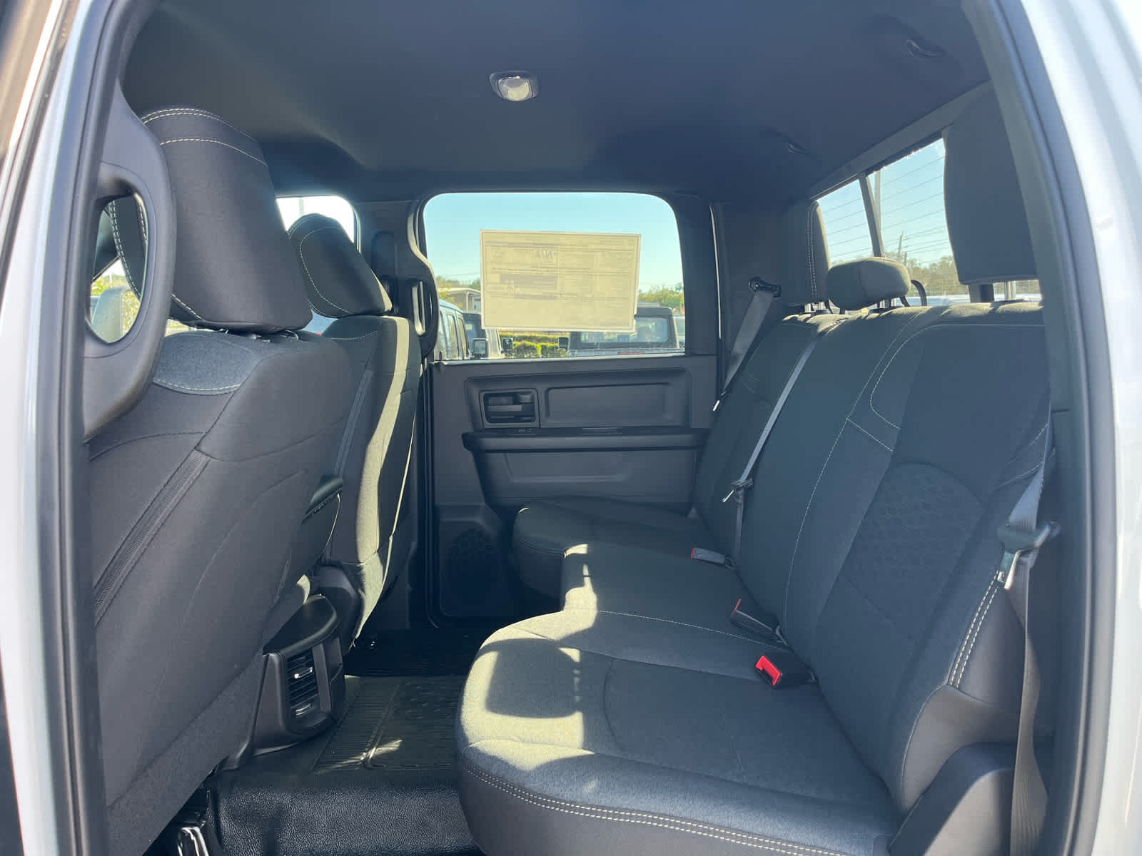 2026 RAM Ram 5500 Chassis Cab RAM 5500 TRADESMAN CHASSIS CREW CAB 4X2 84' CA