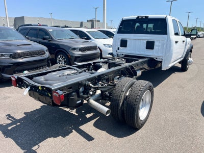 2026 RAM Ram 5500 Chassis Cab RAM 5500 TRADESMAN CHASSIS CREW CAB 4X4 84' CA