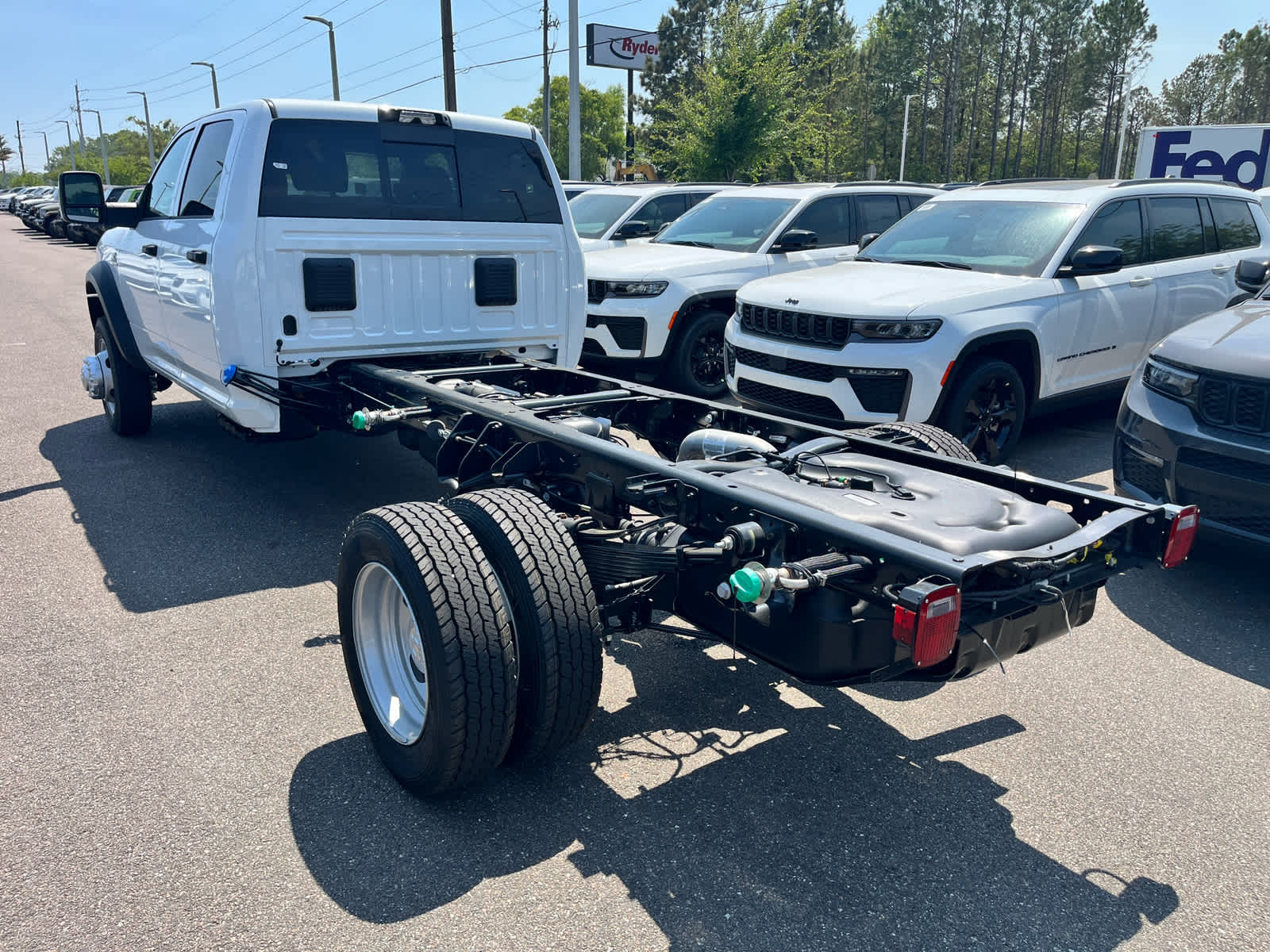 2026 RAM Ram 5500 Chassis Cab RAM 5500 TRADESMAN CHASSIS CREW CAB 4X4 84' CA