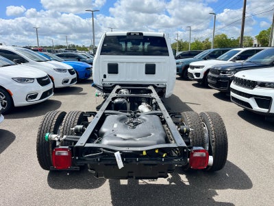 2026 RAM Ram 5500 Chassis Cab RAM 5500 TRADESMAN CHASSIS CREW CAB 4X4 84' CA