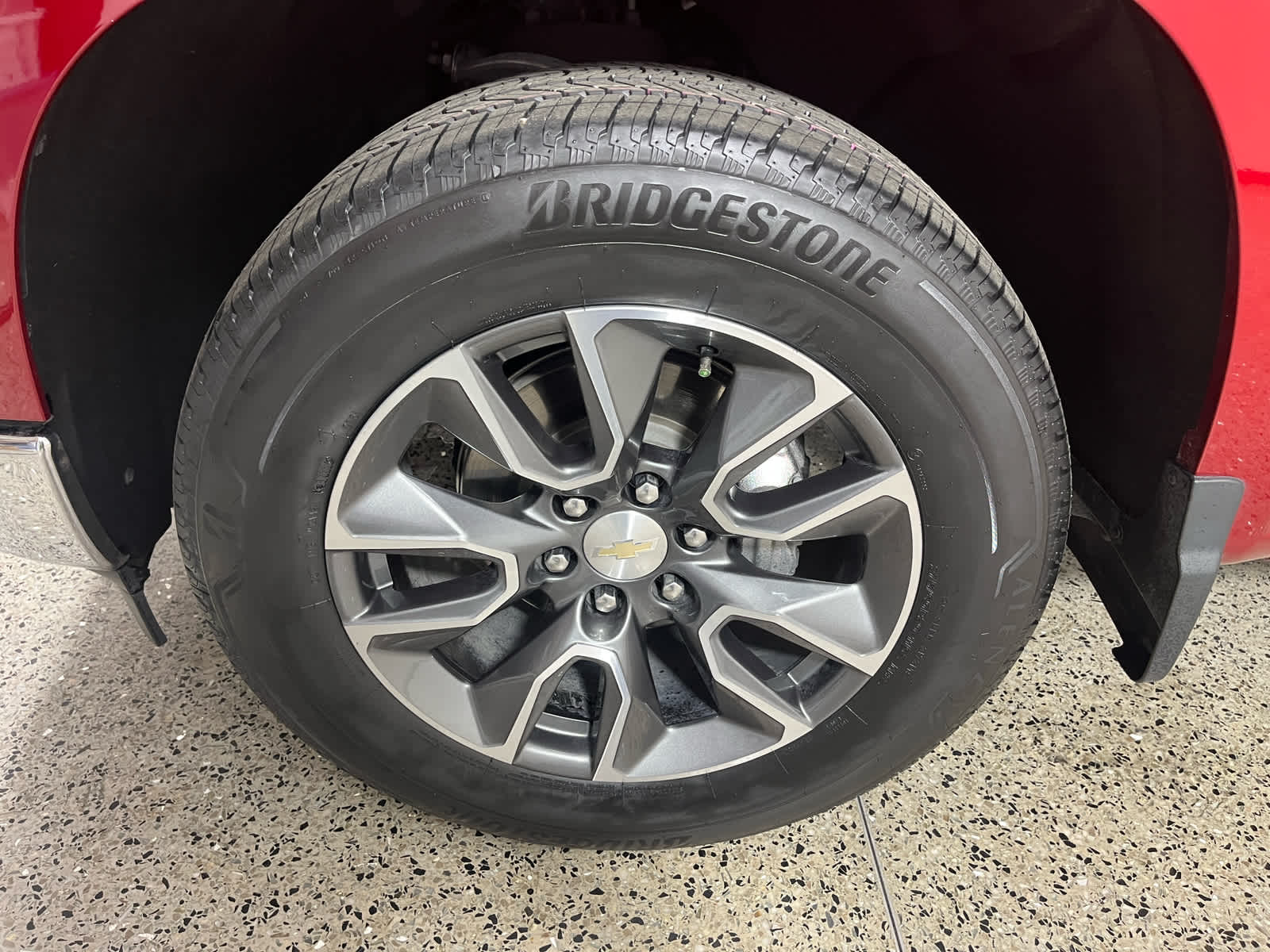 2023 Chevrolet Silverado 1500 2WD Crew Cab Short Bed LT