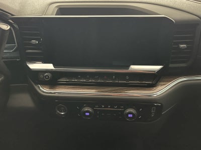 2023 Chevrolet Silverado 1500 4WD Crew Cab Standard Bed LT