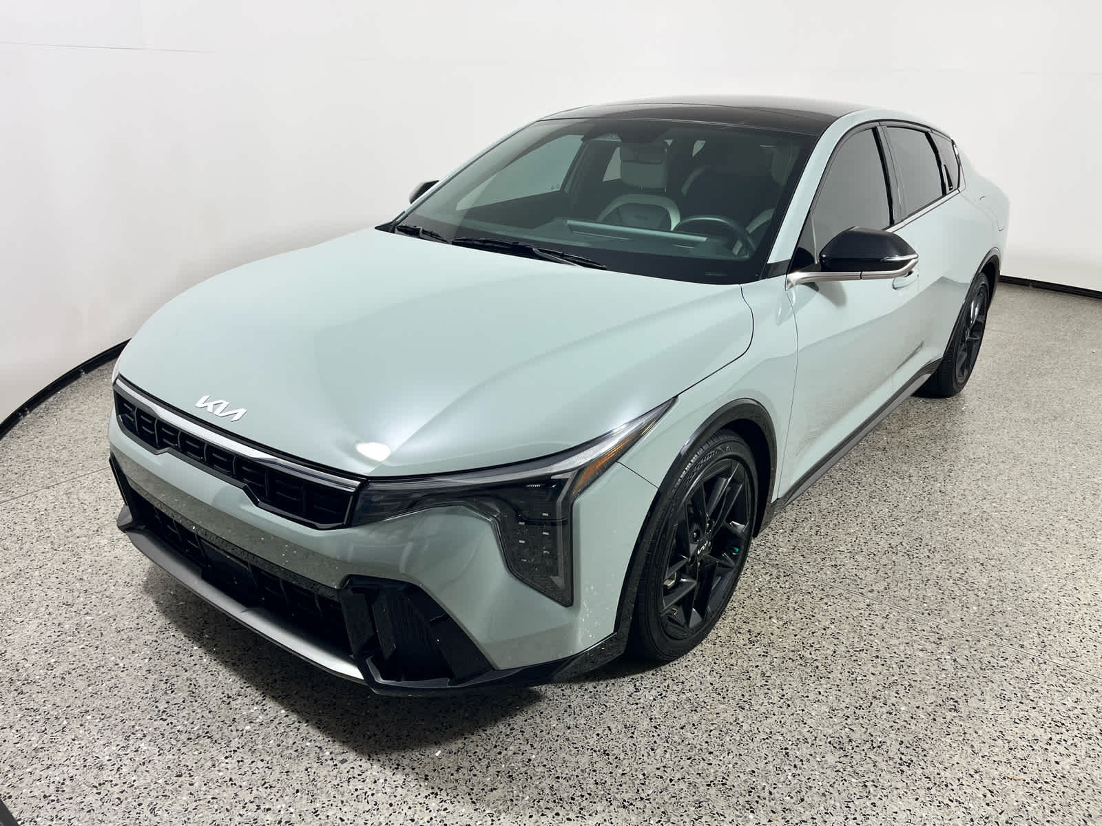 2025 Kia K4 GT-Line Turbo