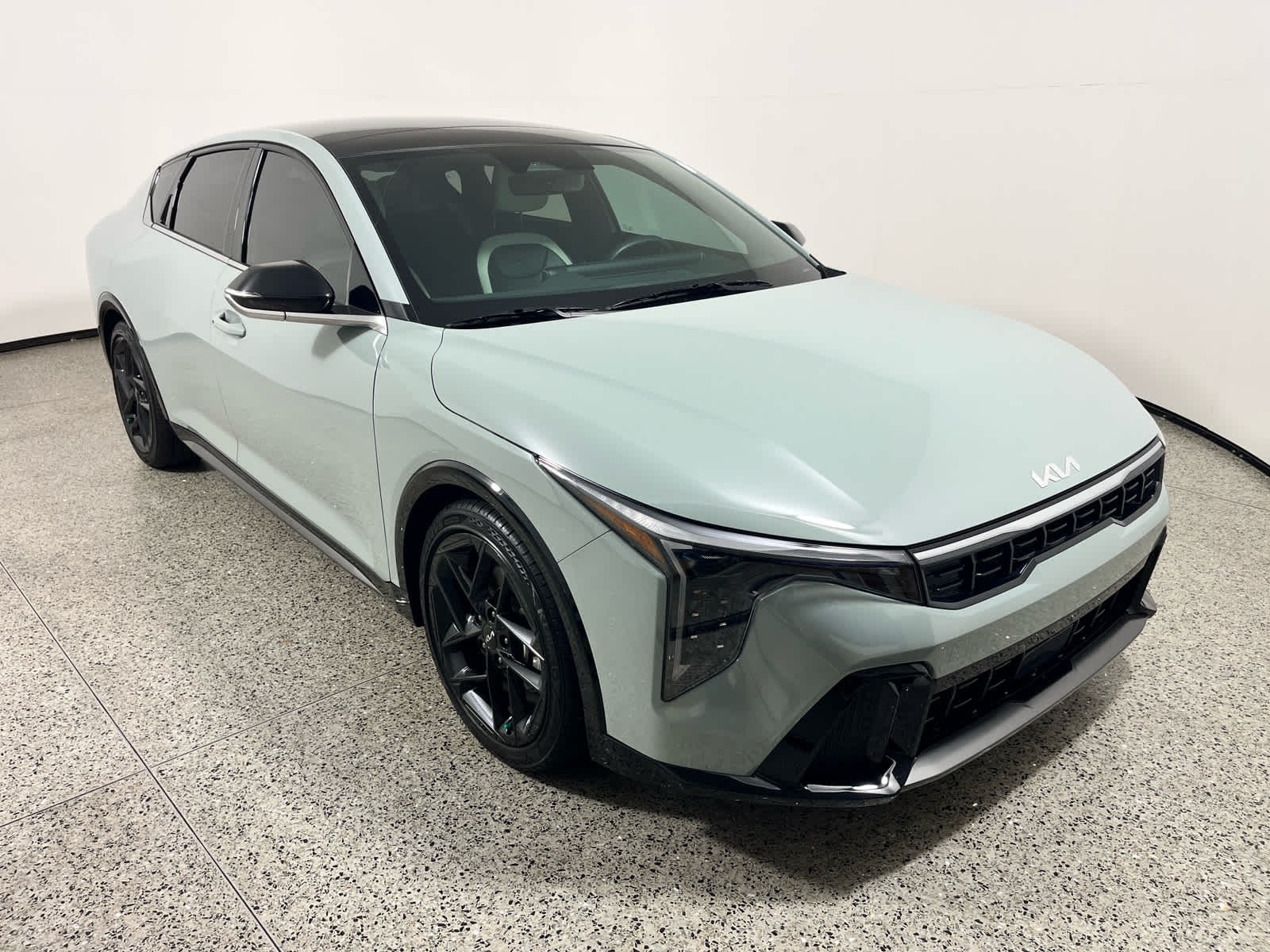 2025 Kia K4 GT-Line Turbo